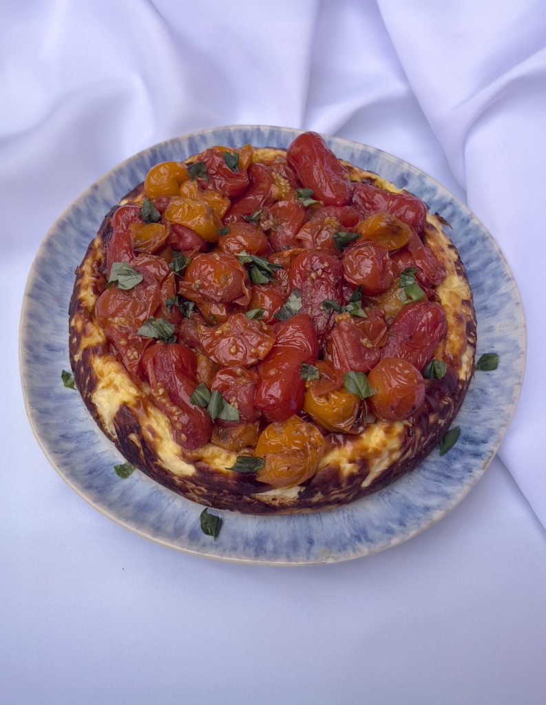 Savoury cheesecake with confit tomatoes